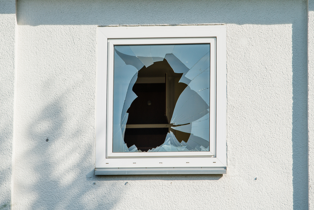 Shattered Peace: What to Do Immediately After a Window Breaks in Las Vegas